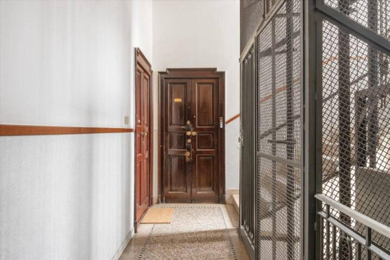 Apt Milano-Porta Romana Nearby Bagni Misteriosi Bagian luar foto